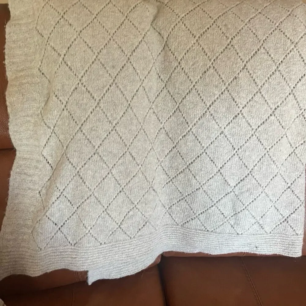 Roca Home luxury wool blend throw blanket